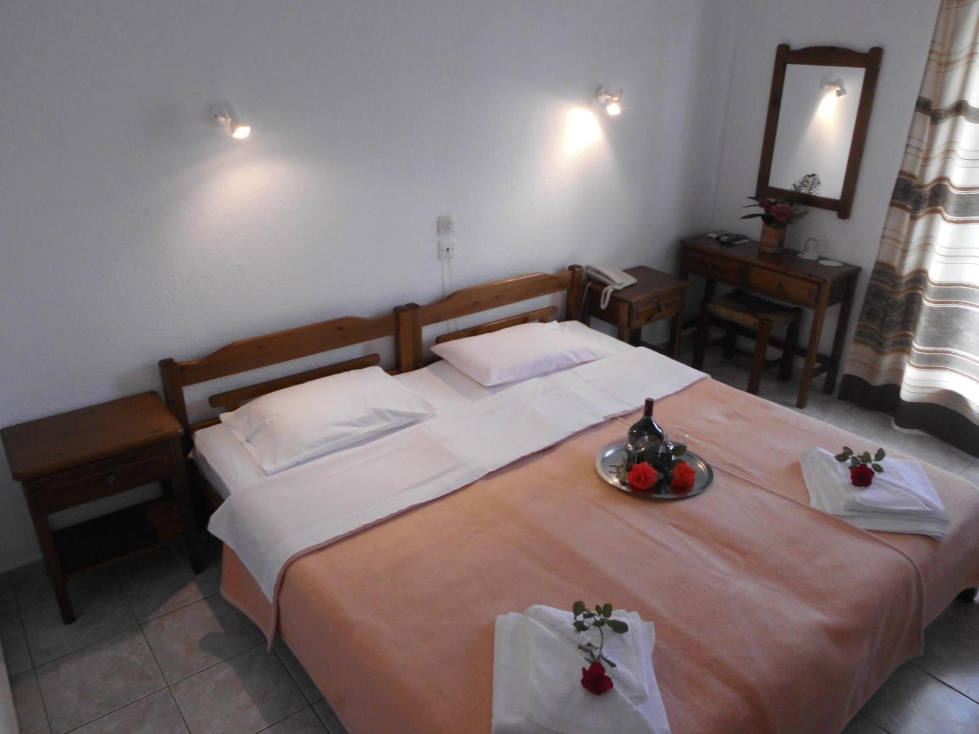 Hotel Marina Agios Ioannis  Экстерьер фото