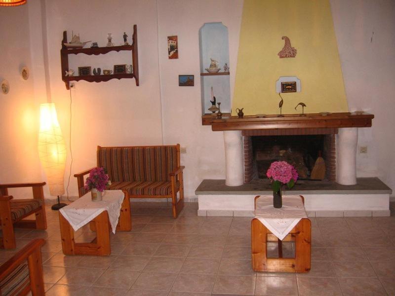 Hotel Marina Agios Ioannis  Экстерьер фото